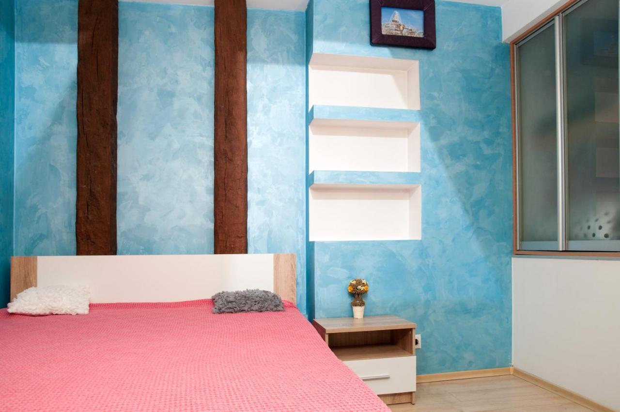 Apt In The Center Of The Town Near The Opera House Apartment Lviv Ngoại thất bức ảnh