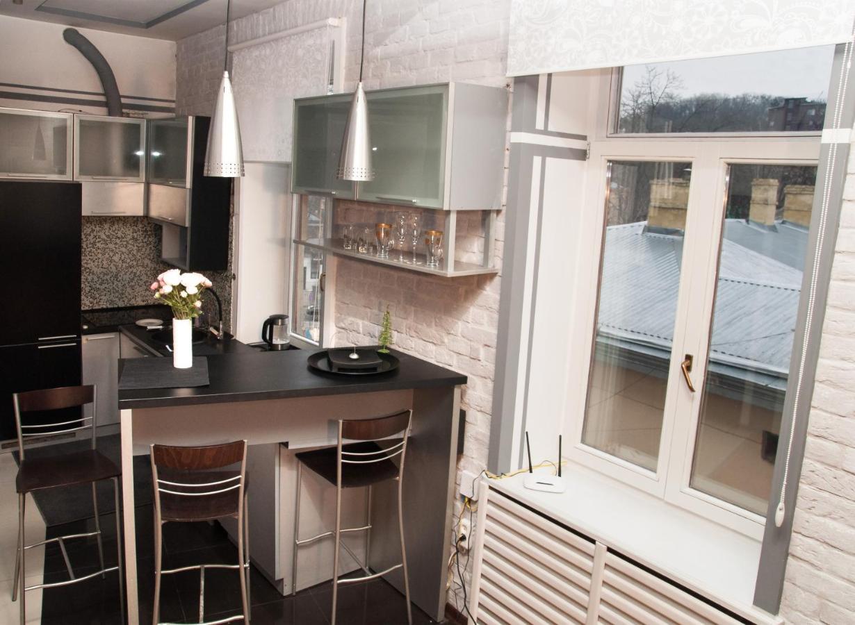 Apt In The Center Of The Town Near The Opera House Apartment Lviv Ngoại thất bức ảnh